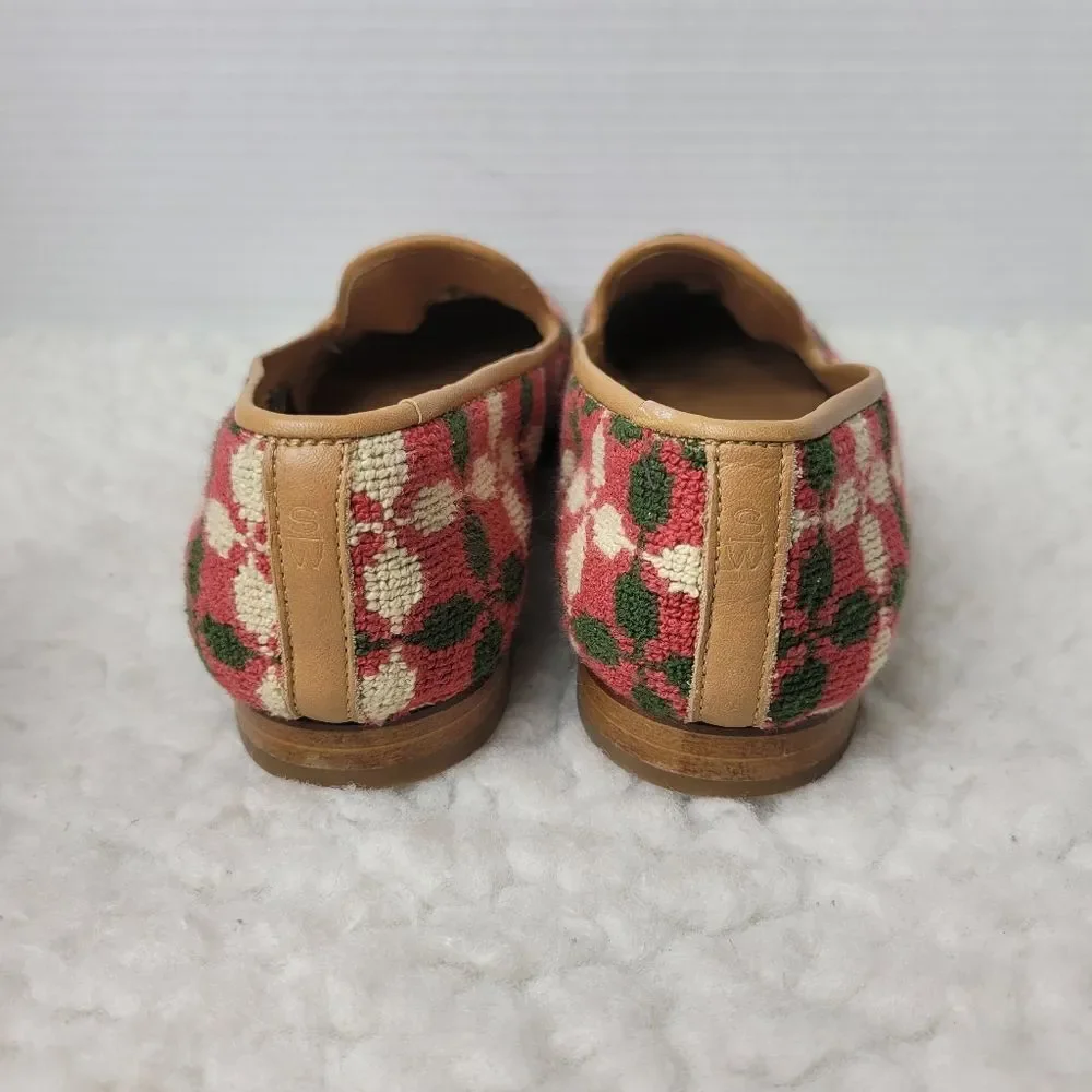 Floral Patterned Loafers